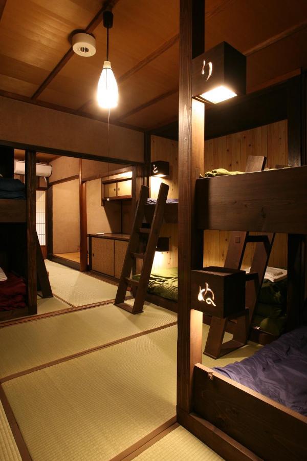 Onomichi Guest House Anago-No-Nedoko Экстерьер фото