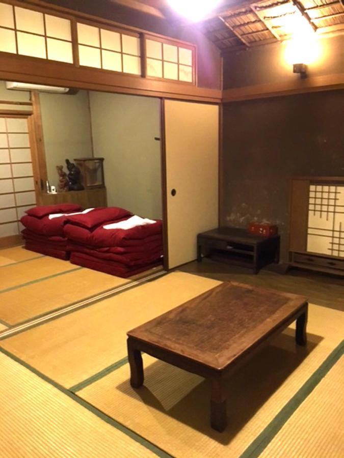 Onomichi Guest House Anago-No-Nedoko Экстерьер фото
